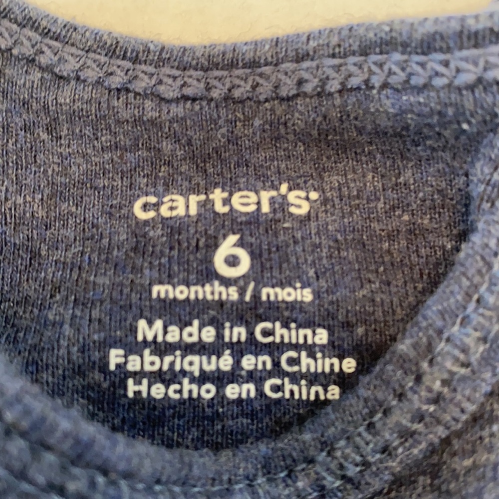 Custom Embroidered onesie - Picture 3 of 4